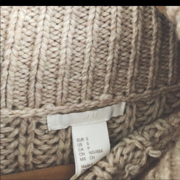 H&M turtle cowl neck sweater cozy oversized - Picture 2 of 3
